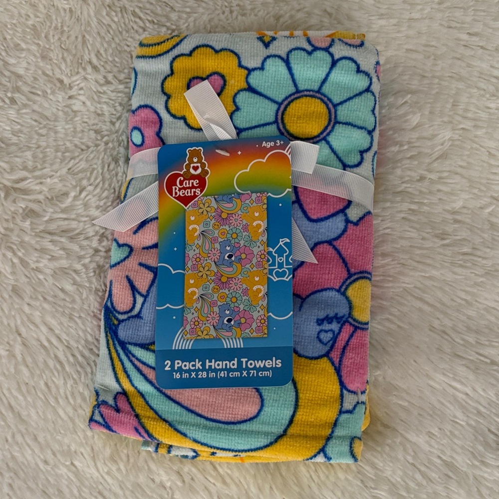 Care Bears ❤️ 🌈 Colorful Floral Hand Towels Grumpy and Sunshine Bear 🐻 NWT